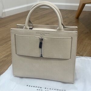 Brandon Blackwood Medium Kuei Bag - Textured Cream/Bone, dust bag, EXCELLENT!
